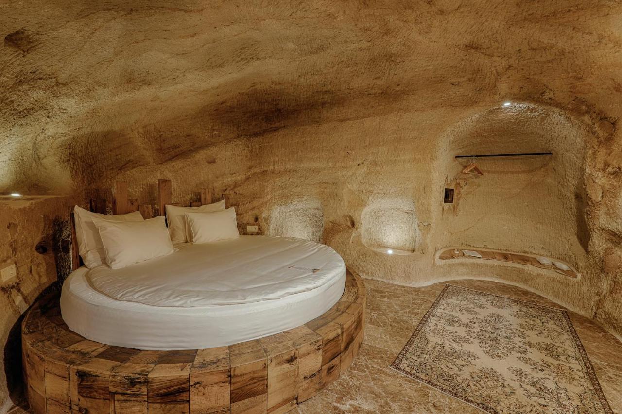 Solem Cave *
