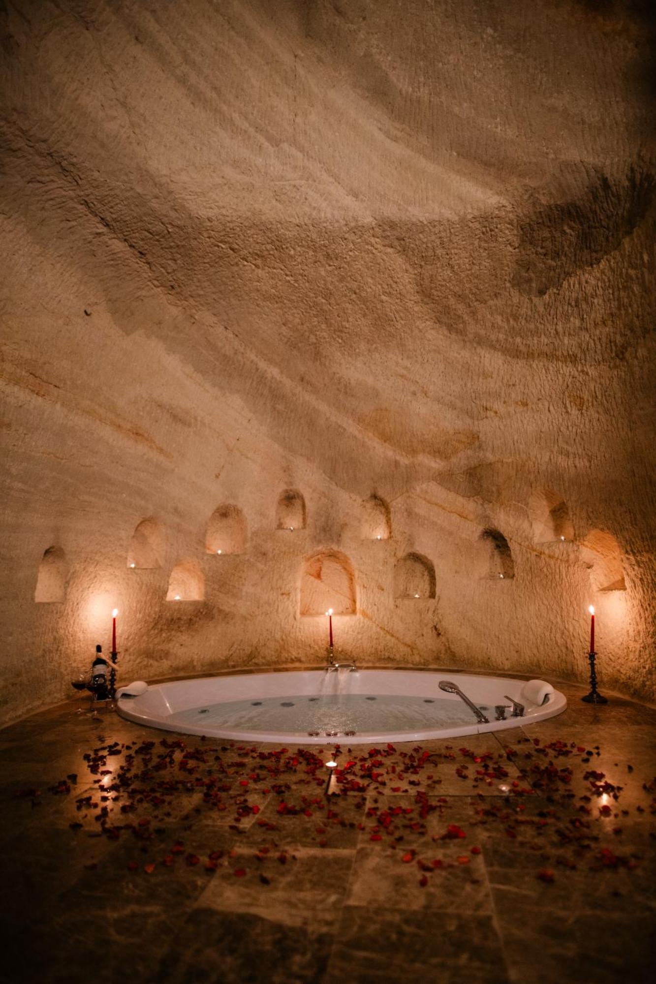 Solem Cave *